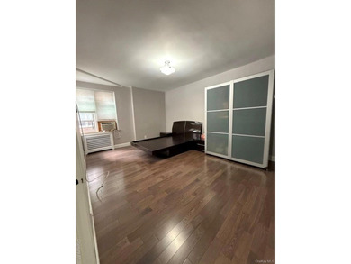 Beautiful well maintained unit in desirable Forest Hills - photo 6