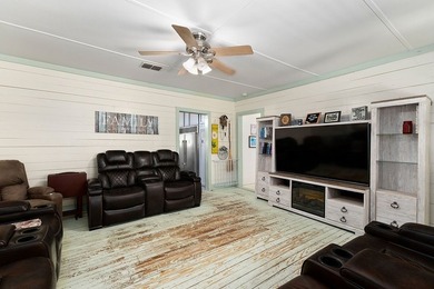 Additional listing photo 4