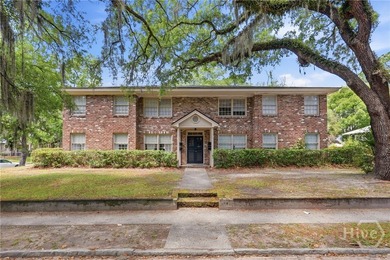 Located on Savannah's highly desirable Bull Street corridor in - photo 3