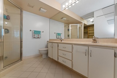 Spacious 2 bed, 2 bath condo in the sought-after Village Blvd - photo 11