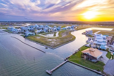 Lot 30 is a large corner homesite at the edge of the bay, inside - photo 2