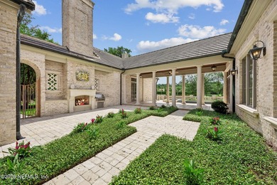 A Masterpiece of English Country Elegance. Welcome to an - photo 5