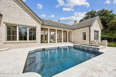 A Masterpiece of English Country Elegance. Welcome to an - photo 8