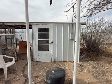 3 bedroom 2 bathroom home for sale at almost 1500 square feet