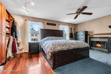 Welcome to 6 Lisa Dr, Brand NEW ROOF! This spacious 5-bedroom, 2 - photo 33