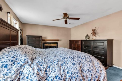 Welcome to 6 Lisa Dr, Brand NEW ROOF! This spacious 5-bedroom, 2 - photo 34
