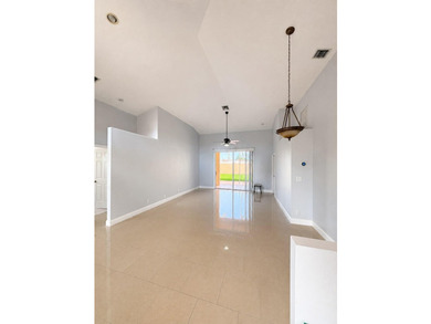 Beautifully maintained 3-bedroom, 2-bath home located in a - photo 5