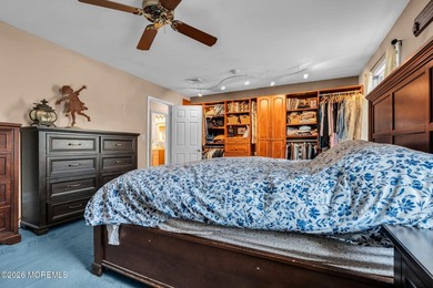 Welcome to 6 Lisa Dr, Brand NEW ROOF! This spacious 5-bedroom, 2 - photo 36