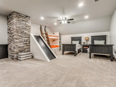 Experience the ultimate Lake Eufaula lifestyle in this fully - photo 38
