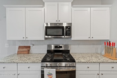 Welcome to your future home at the beach! This pristine and open - photo 9