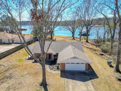 Lake Home Sale Pending in Whitehouse, Texas