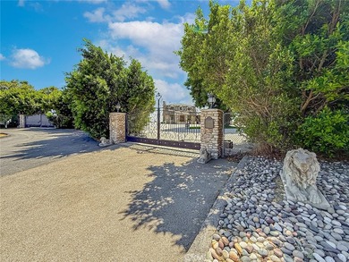 Discover a once-in-a-lifetime opportunity at 10200 Lilac Lane - photo 2