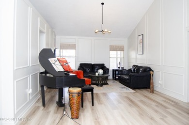 Refined comfort meets everyday convenience in this beautifully - photo 6