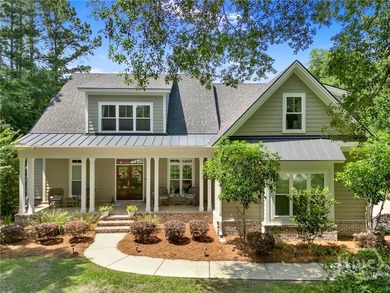 (private lake, pond, coastal) Home For Sale in Richmond Hill Georgia
