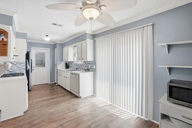 Well maintained 3-bedroom home in the peaceful, relaxing - photo 14
