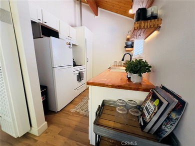 Beautifully upgraded cabin in Big Bear City, perfect as a - photo 18
