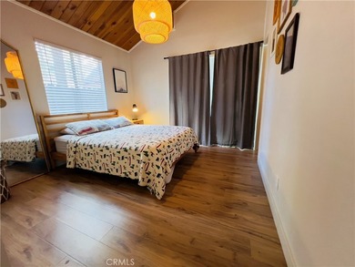 Beautifully upgraded cabin in Big Bear City, perfect as a - photo 24