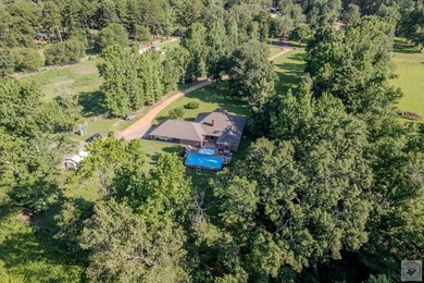 Welcome home to peaceful country living on 3 beautiful acres in - photo 36