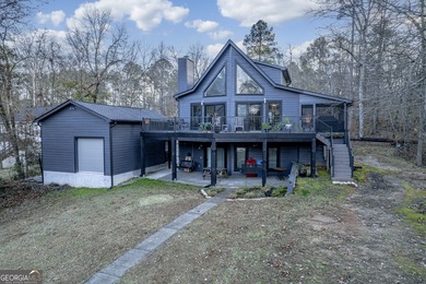 Lake Home For Sale in Eatonton, Georgia