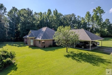 Welcome home to peaceful country living on 3 beautiful acres in - photo 42