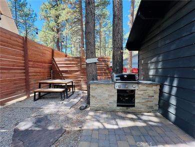Beautifully upgraded cabin in Big Bear City, perfect as a - photo 44