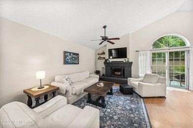 Storybook curb appeal in this quiet Ft. Caroline neighborhood - photo 6