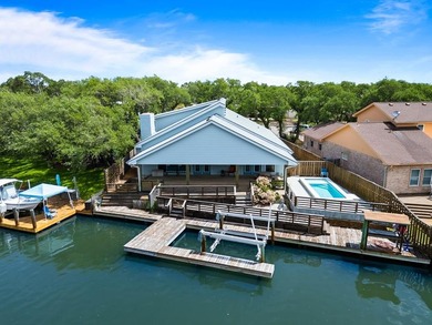 2321 Harbor Drive has been beautifully updated and thoughtfully - photo 1