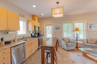 East Hill Craftsman with Income Potential, Guest Suite & - photo 13
