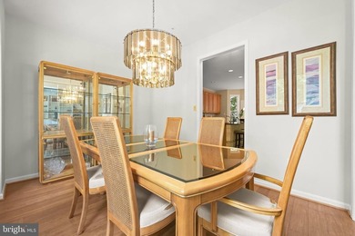 Tucked into a quiet cul-de-sac in the sought-after Northridge - photo 14