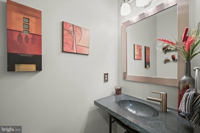 Tucked into a quiet cul-de-sac in the sought-after Northridge - photo 19