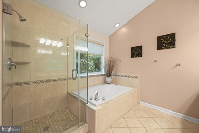 Tucked into a quiet cul-de-sac in the sought-after Northridge - photo 24