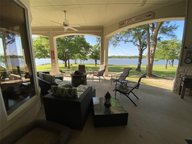 ONE OF BEST HOMES ON LAKE LIMESTONE! Over 4200 sqft of indoor & - Lake Home For Sale in Thornton, Texas