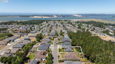 THE ONE YOU HAVE BEEN WAITING FOR! Welcome Home to 2225 Hayes St - photo 5
