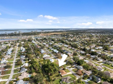 The seller is offering a $10,000 credit! Welcome home to - photo 4