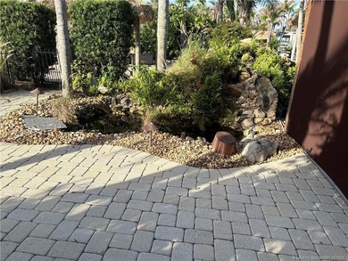 This oversized 3,717 sq. ft. waterfront lot provides an - photo 8