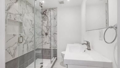 Beautifully Updated East Boca Home - No HOA! Welcome to this - photo 25
