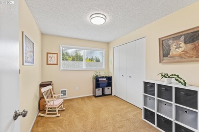 Welcome home to this well-maintained 4-bedroom, 2-bath - photo 27