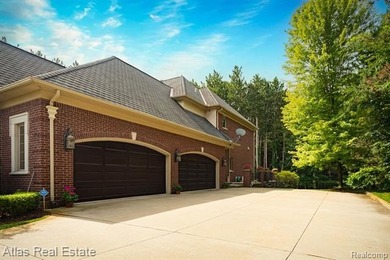 Enter the private estate through a gated front entrance and pass - photo 9