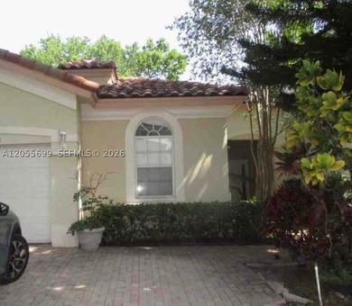 Rare opportunity to own a lakefront corner villa in the - photo 1