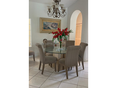 Rare opportunity to own a lakefront corner villa in the - photo 2