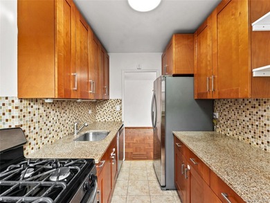 Welcome to this beautifully maintained two-bedroom apartment in - photo 11