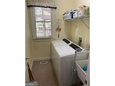 Motivated Sellers offering a $10,000 allowance for upgrades and - photo 12