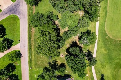 Absolute dream quarter acre golf course lot located in the - photo 4