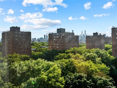 Welcome to this beautifully maintained two-bedroom apartment in - photo 19