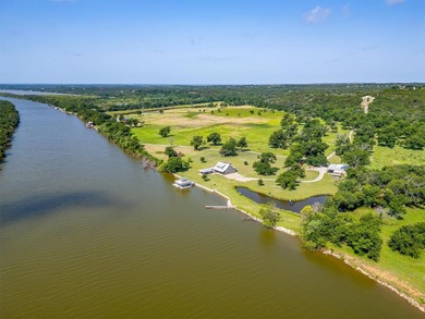 Tin Top River Ranch offers a rare combination of recreational - photo 2