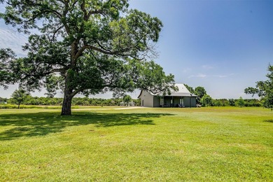 Tin Top River Ranch offers a rare combination of recreational - photo 3