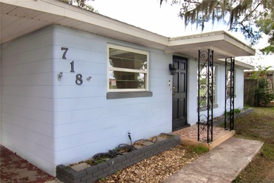 FOR SALE - 2 Bedroom/1 Bath single family home.  This is a - photo 3