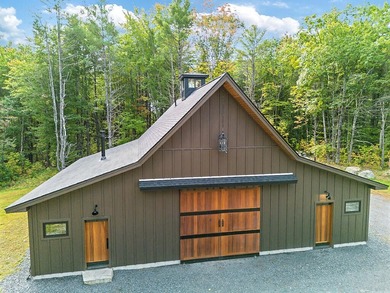 Looking for a corporate retreat or family compound? This home is - photo 3