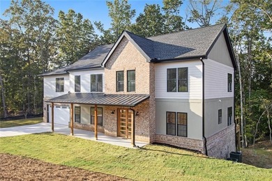 Lake Lanier Home For Sale in Dawsonville Georgia