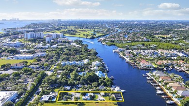 A once-in-a-generation opportunity in Palm Beach Gardens. This - photo 13
